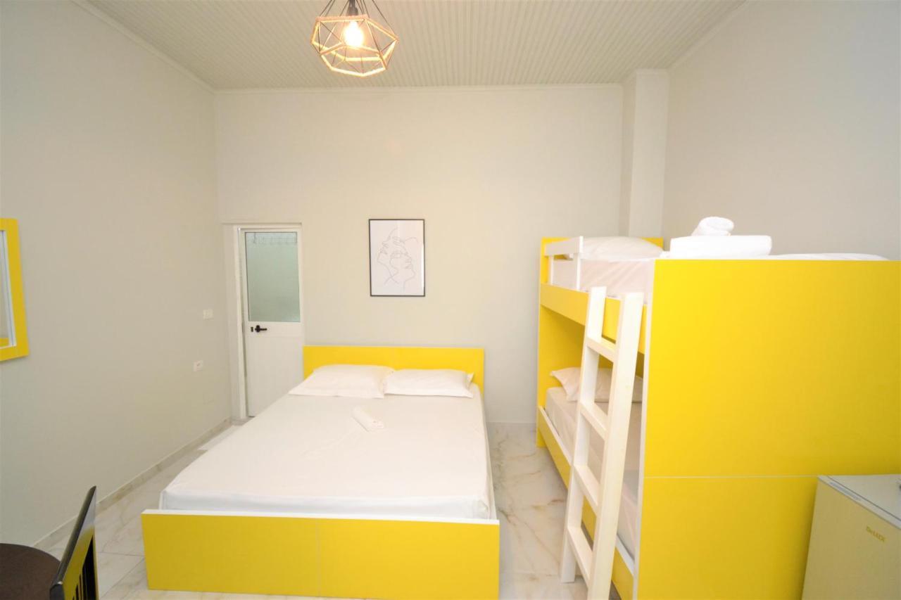 Jonian Central Condos Sarandë Eksteriør bilde