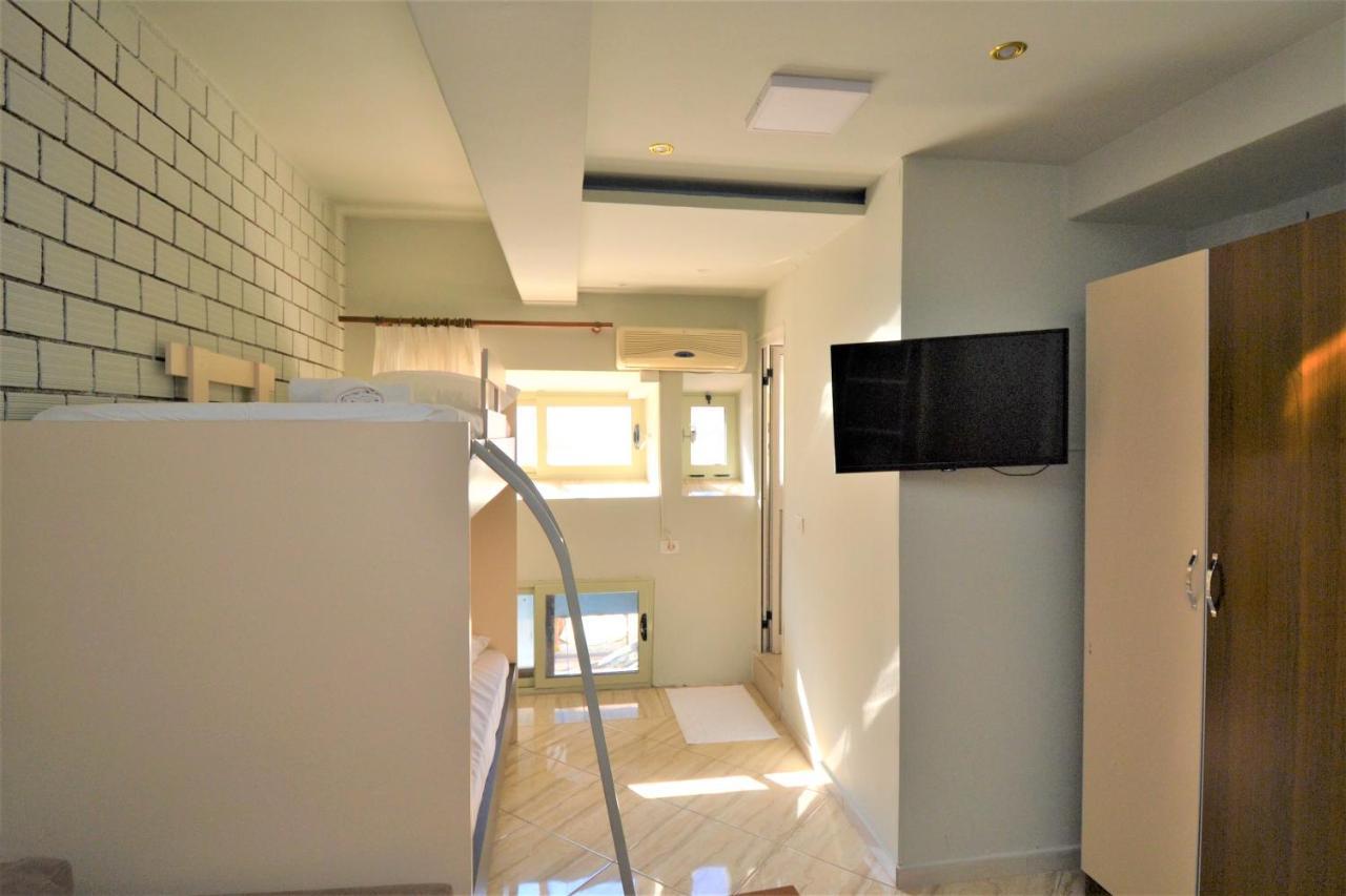 Jonian Central Condos Sarandë Eksteriør bilde