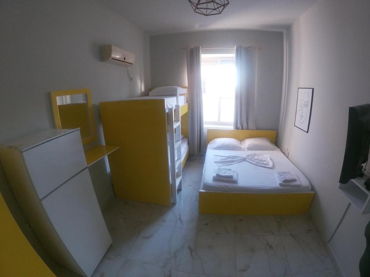 Jonian Central Condos Sarandë Eksteriør bilde
